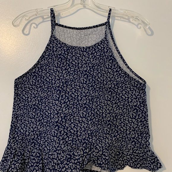 Croptop - Picture 4 of 4